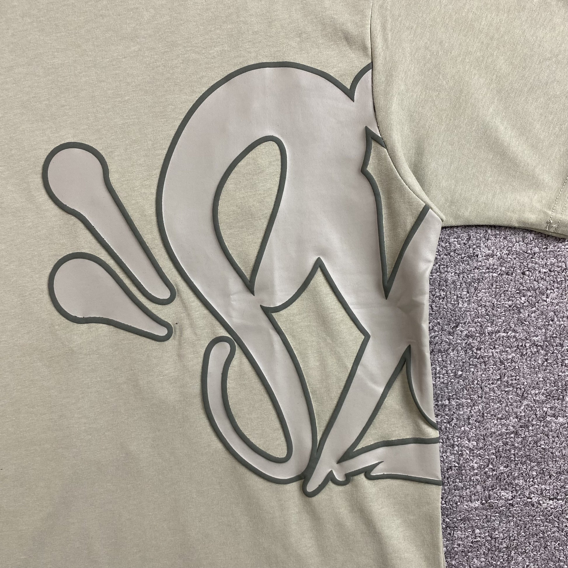 syna-world-syna-logo-t-shirtshort-set-sage-5-Drip Store Argentina