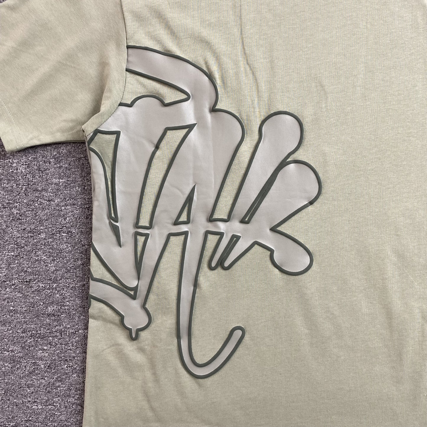 syna-world-syna-logo-tee-sage-4-Drip Store Argentina