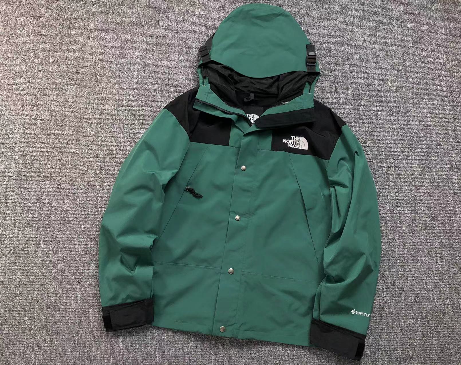 the-north-face-1990-mountain-jacket-goretex-green-Drip Store Argentina