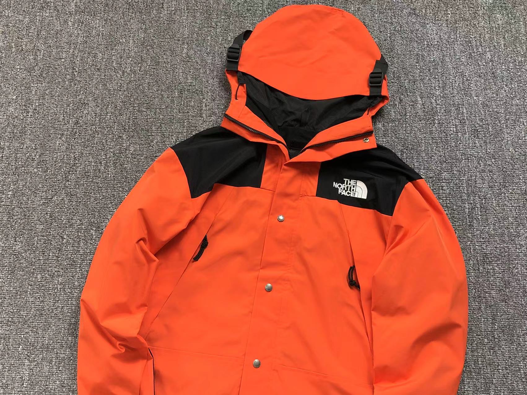 the-north-face-1990-mountain-jacket-goretex-orange-2-Drip Store Argentina