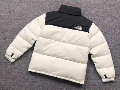 the-north-face-1996-retro-nuptse-700-fill-packable-jacket-white-2-Drip Store Argentina