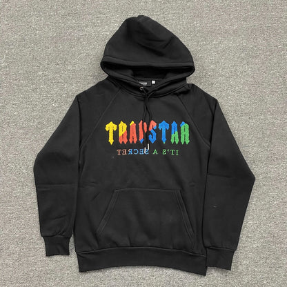 trapstar-chenille-decoded-tracksuit-black-candy-2-Drip Store Argentina