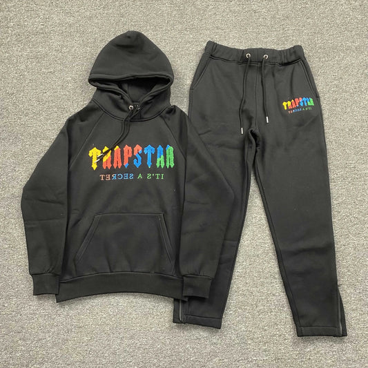 trapstar-chenille-decoded-tracksuit-black-candy-Drip Store Argentina