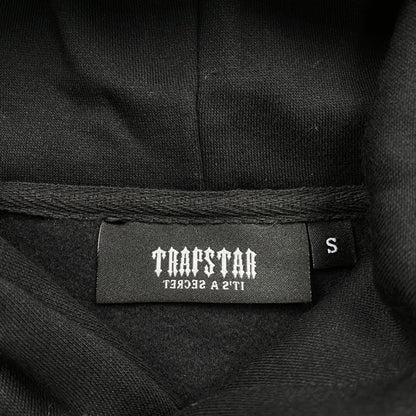 trapstar-chenille-decoded-tracksuit-black-ice-flavours-2_0-edition-7-Drip Store Argentina