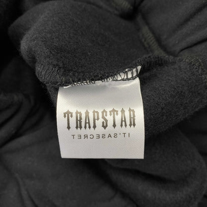 trapstar-chenille-decoded-tracksuit-black-orange-12-Drip Store Argentina