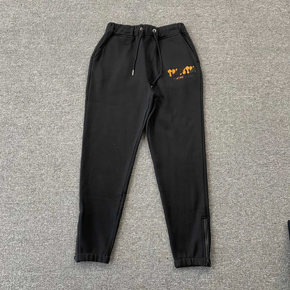 trapstar-chenille-decoded-tracksuit-black-orange-4-Drip Store Argentina