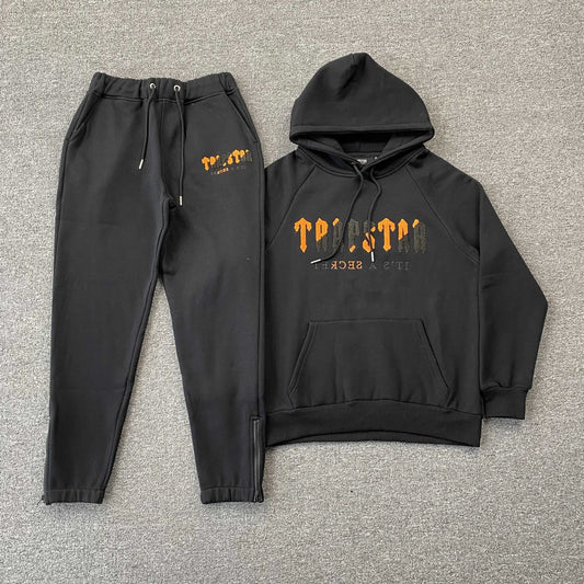 trapstar-chenille-decoded-tracksuit-black-orange-Drip Store Argentina