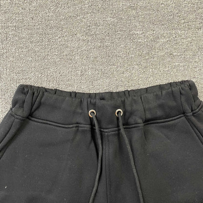 trapstar-chenille-decoded-tracksuit-black-red-8-Drip Store Argentina