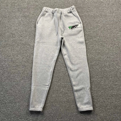 trapstar-chenille-decoded-tracksuit-grey-green-4-Drip Store Argentina