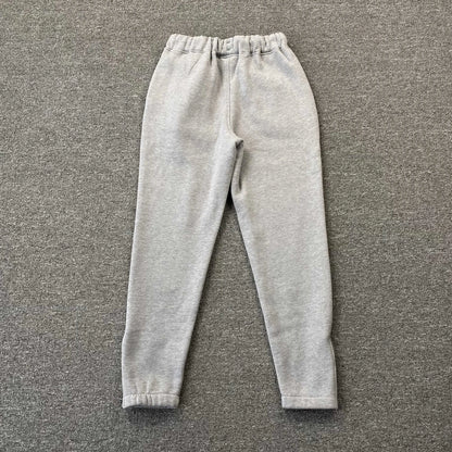 trapstar-chenille-decoded-tracksuit-grey-ice-flavours-15-Drip Store Argentina