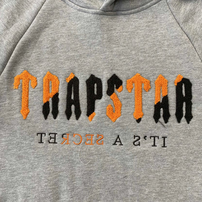 trapstar-chenille-decoded-tracksuit-grey-orange-2-Drip Store Argentina