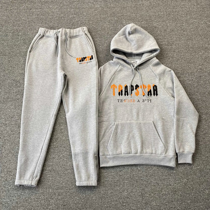 trapstar-chenille-decoded-tracksuit-grey-orange-Drip Store Argentina
