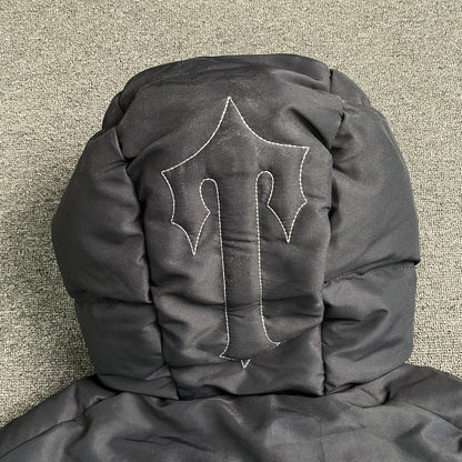 trapstar-decoded-hooded-2_0-puffer-jacket-black-gradient-7-Drip Store Argentina