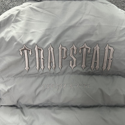 Campera Trapstar Decoded Hooded 2.0 Puffer Gris