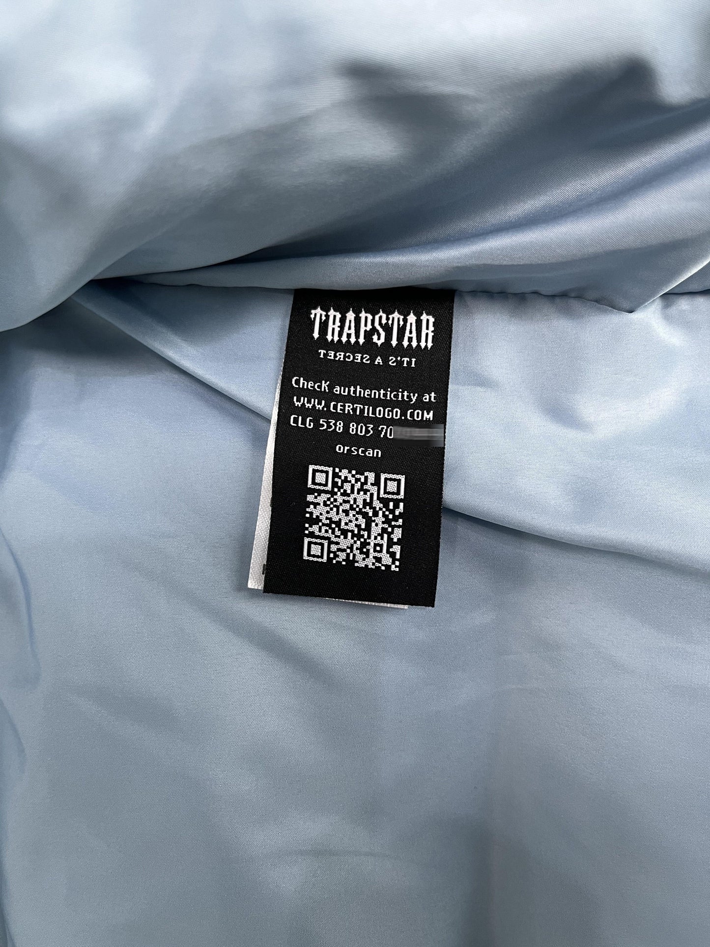 Campera Trapstar Decoded Hooded 2.0 Puffer Celeste