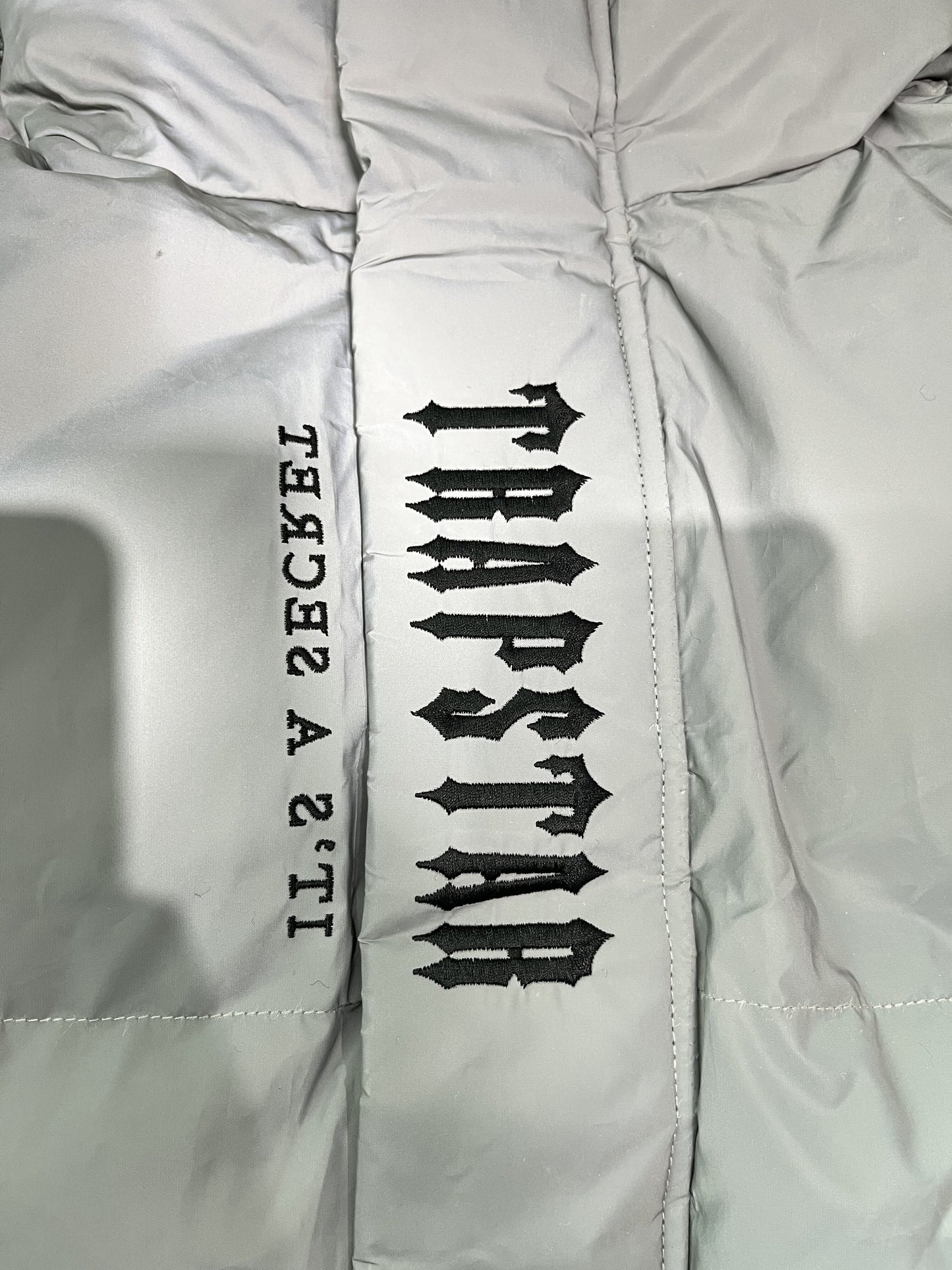 Campera Trapstar Decoded Hooded 2.0 Puffer Reflectiva