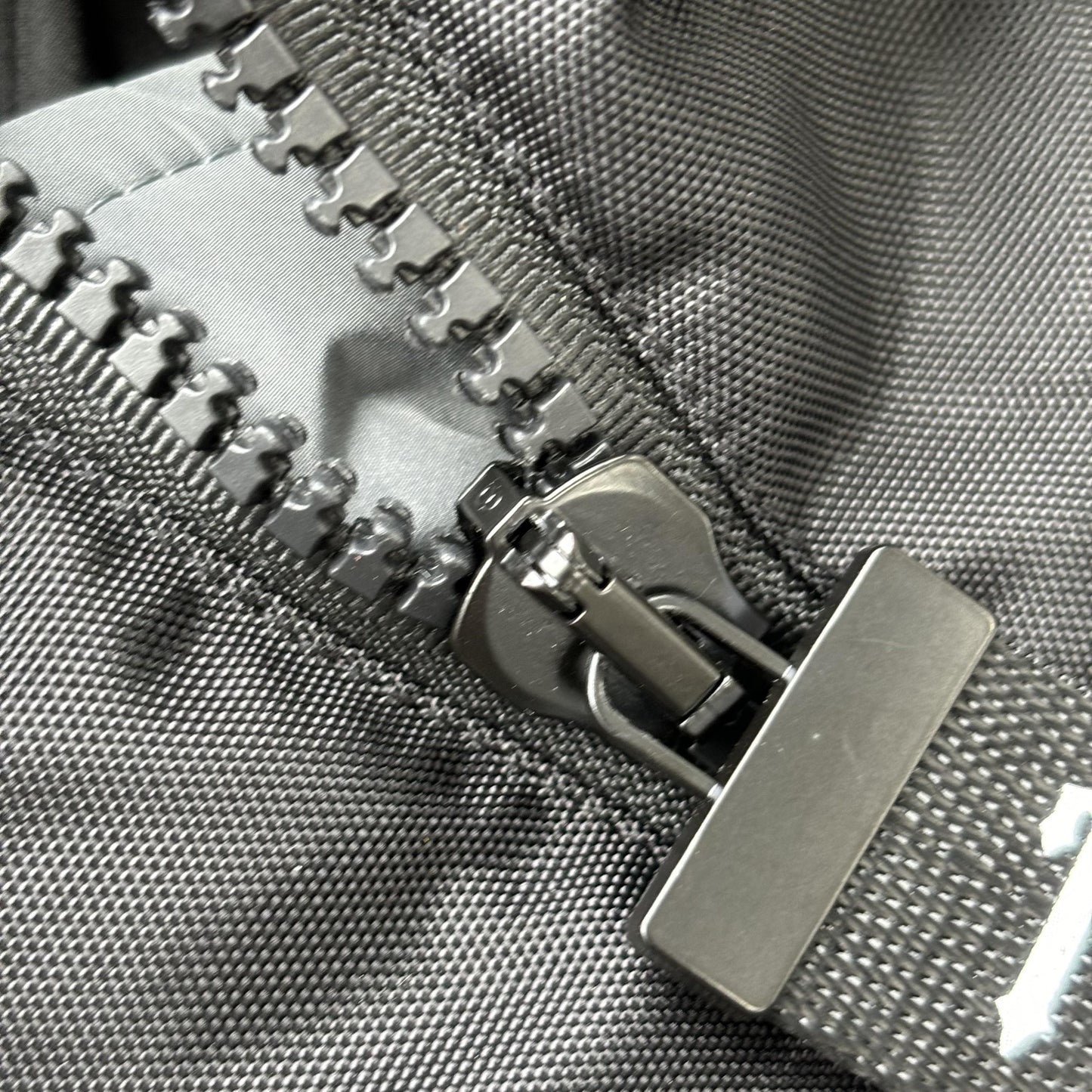 Campera Trapstar Decoded Puffer Gris