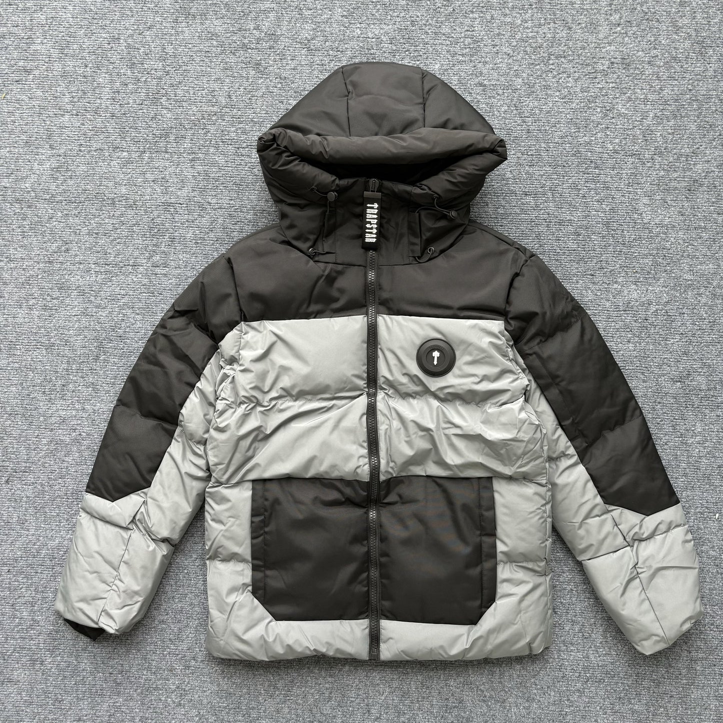 Campera Trapstar Decoded Puffer Gris