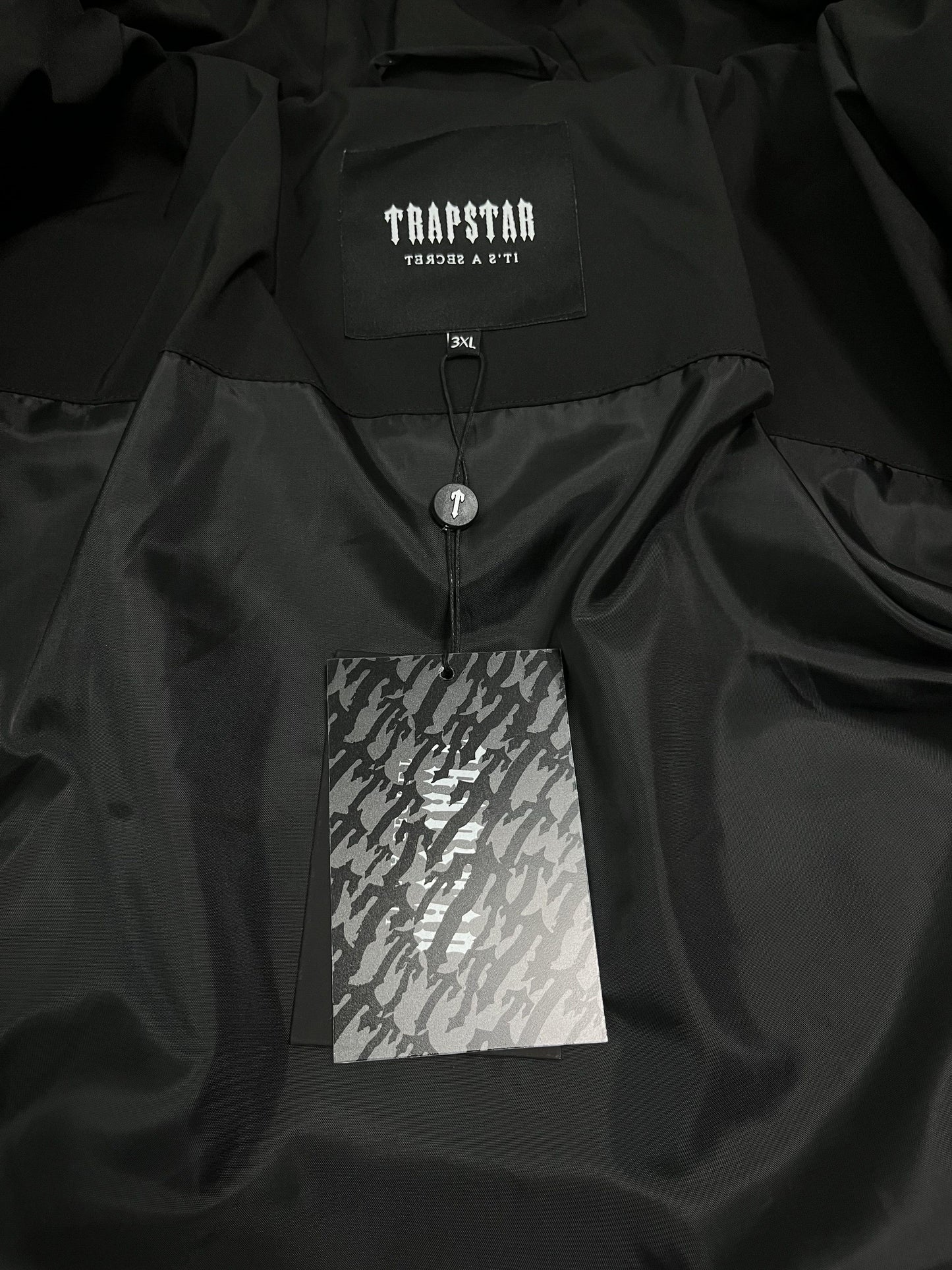 Campera Trapstar Hyperdrive Technical Puffer Negra