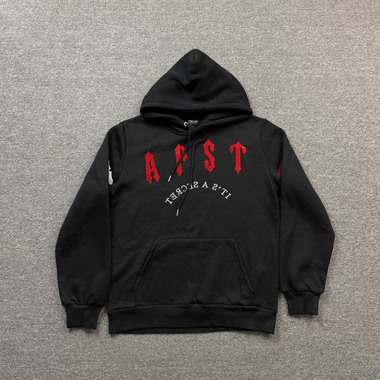 trapstar-irongate-arch-chenille-2_0-tracksuit-black-2-Drip Store Argentina