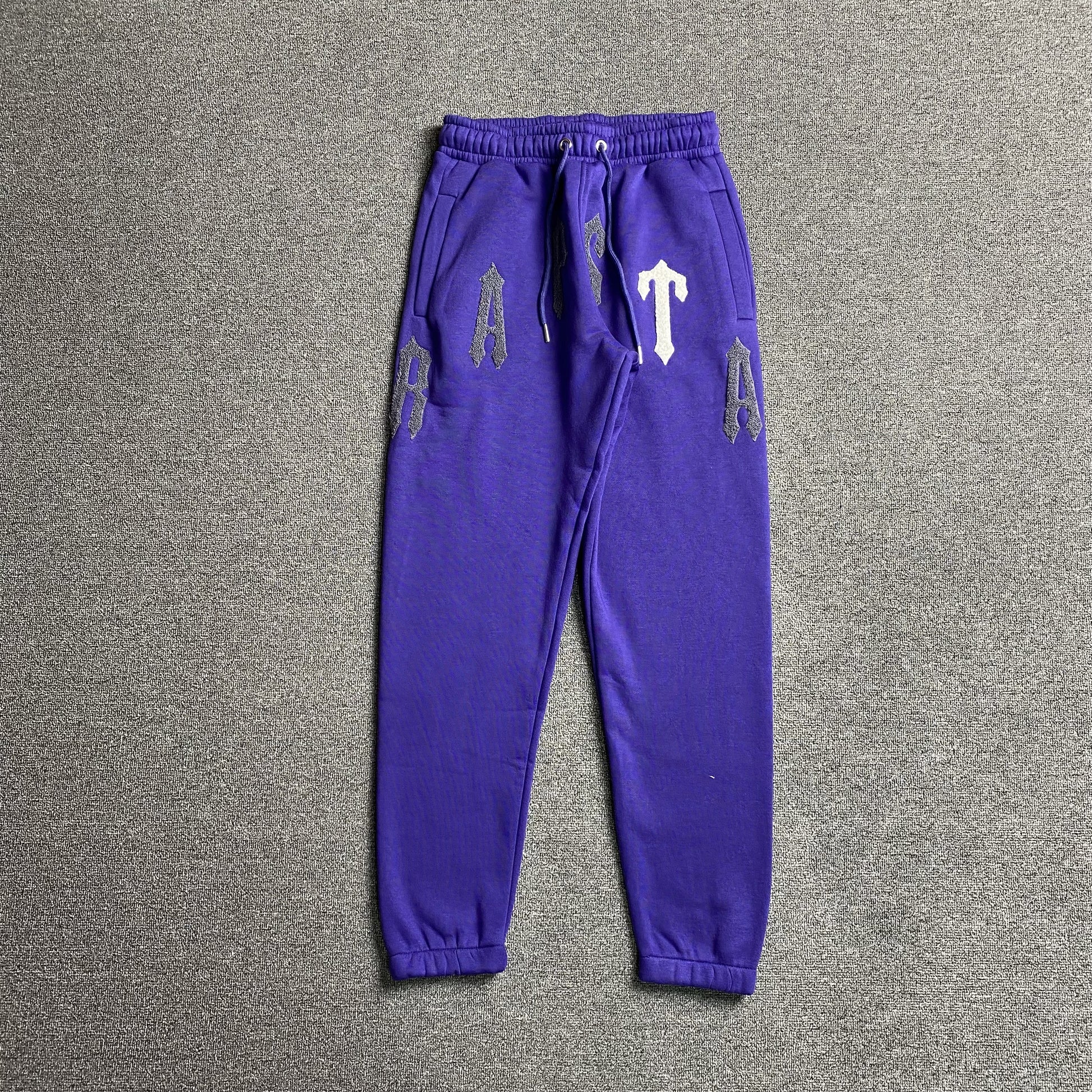trapstar-irongate-arch-chenille-2_0-tracksuit-blue-5-Drip Store Argentina