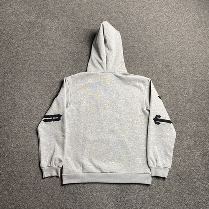trapstar-irongate-arch-chenille-2_0-tracksuit-grey-11-Drip Store Argentina