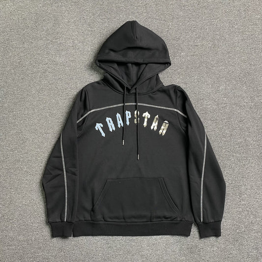 trapstar-irongate-arch-chenille-tracksuit-black-2_2f822675-Drip Store Argentina