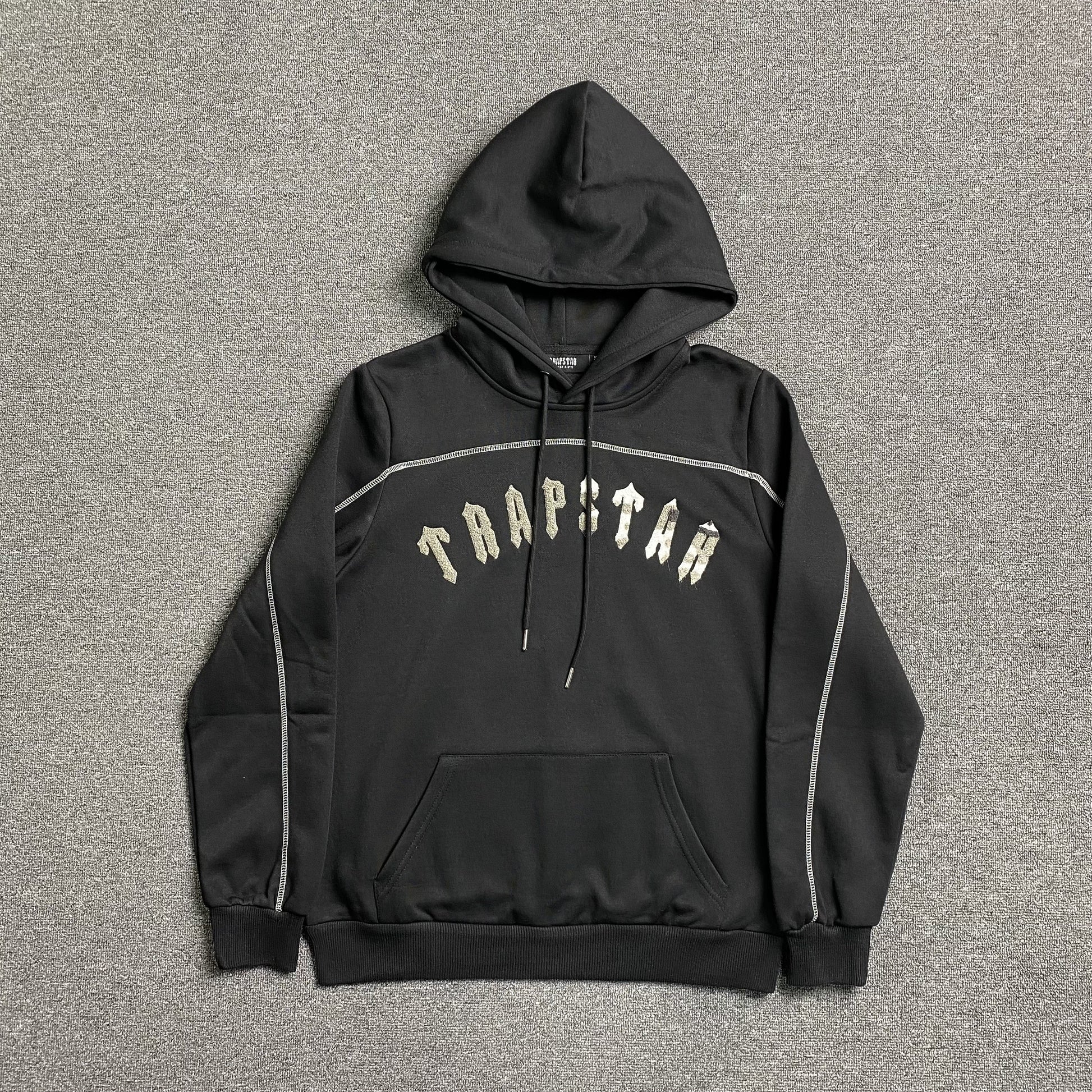 trapstar-irongate-arch-chenille-tracksuit-black-2_a4fc5522-Drip Store Argentina