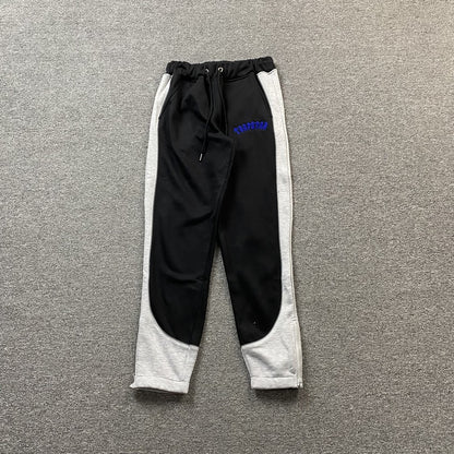 trapstar-irongate-arch-chenille-tracksuit-black-2_c0c1e777-Drip Store Argentina