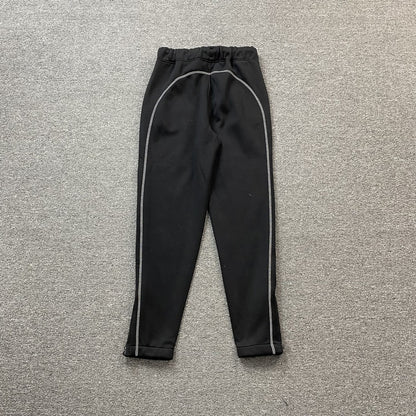 trapstar-irongate-arch-chenille-tracksuit-black-5-Drip Store Argentina