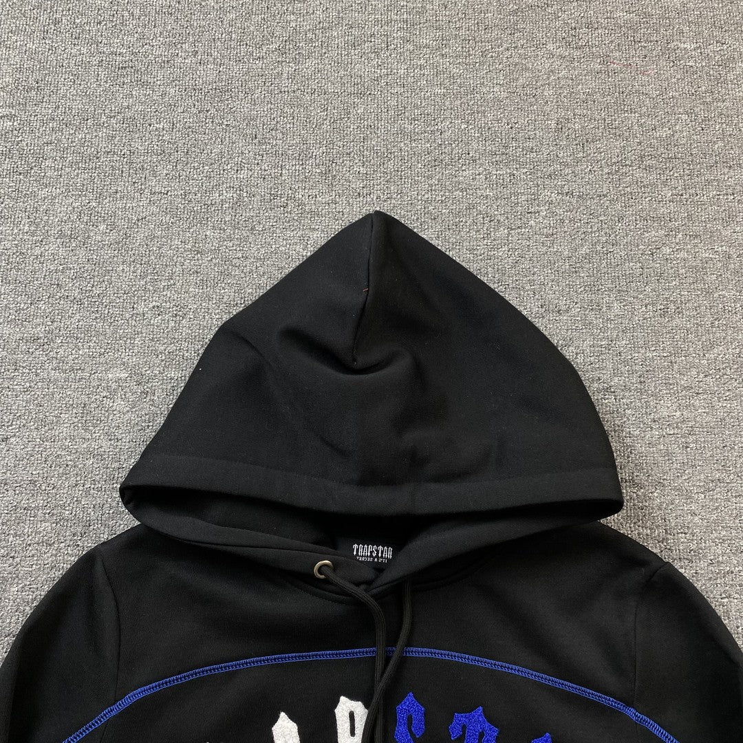 trapstar-irongate-arch-chenille-tracksuit-black-5_a117d21e-Drip Store Argentina
