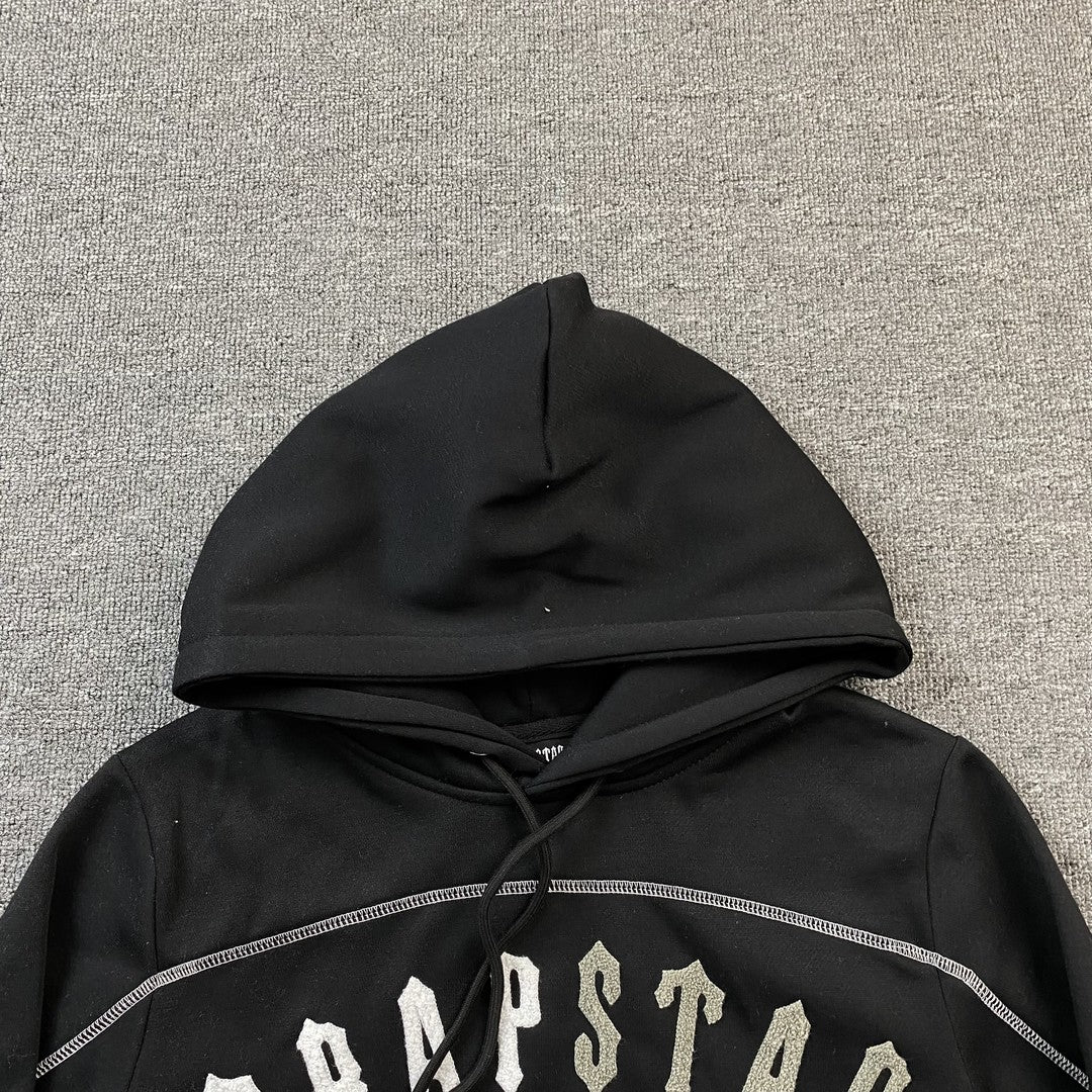 trapstar-irongate-arch-chenille-tracksuit-black-7_8c416699-Drip Store Argentina