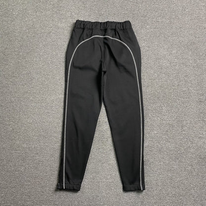 trapstar-irongate-arch-chenille-tracksuit-black-8_e0780da3-Drip Store Argentina