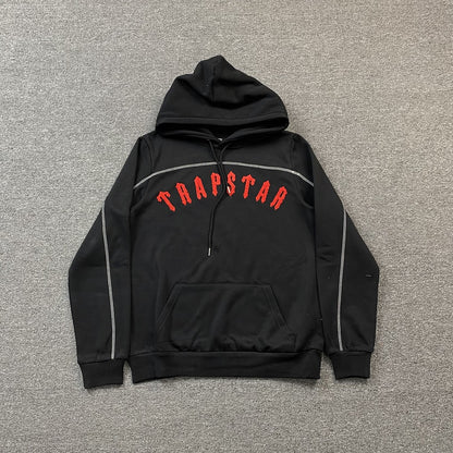 trapstar-irongate-arch-chenille-tracksuit-black-Drip Store Argentina
