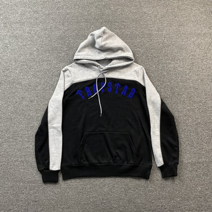 trapstar-irongate-arch-chenille-tracksuit-black_06762d5c-Drip Store Argentina