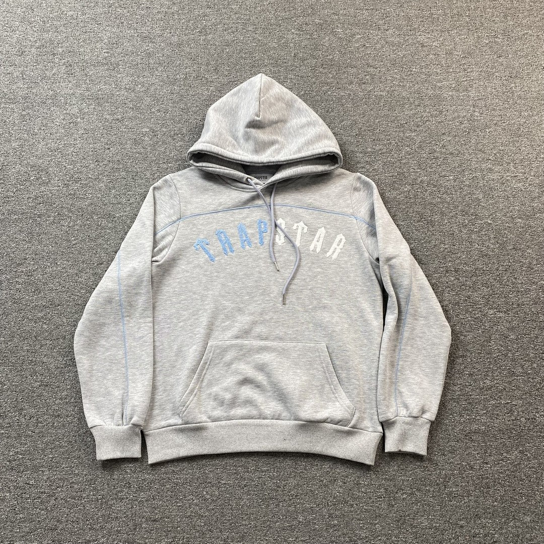trapstar-irongate-arch-chenille-tracksuit-grey-2_4988d1aa-Drip Store Argentina
