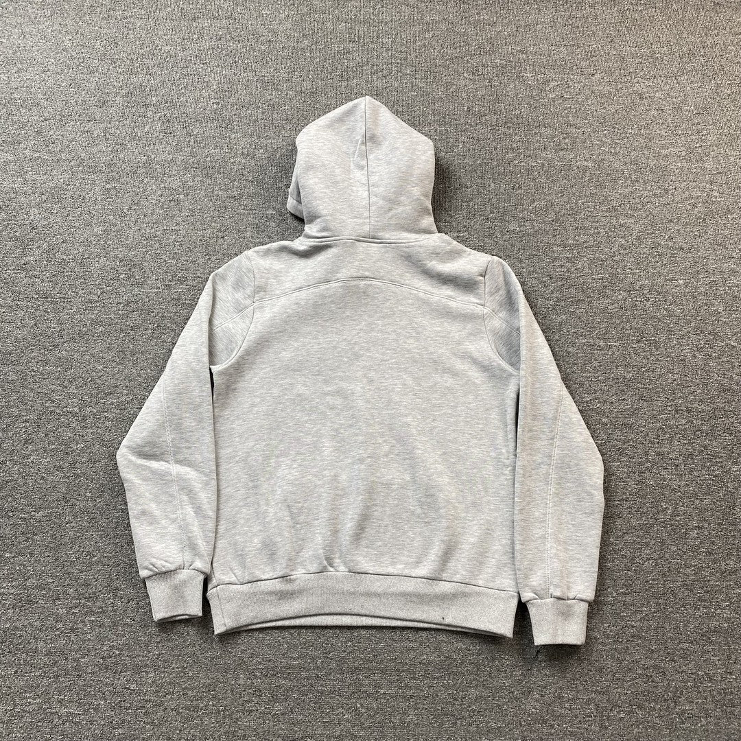 trapstar-irongate-arch-chenille-tracksuit-grey-6-Drip Store Argentina