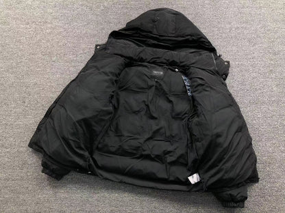 trapstar-irongate-detachable-hooded-puffer-jacket-black-7-Drip Store Argentina
