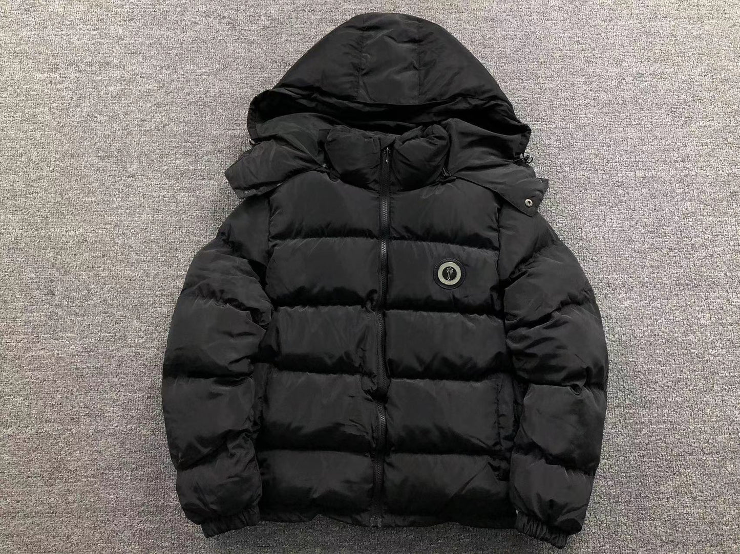 trapstar-irongate-detachable-hooded-puffer-jacket-black-Drip Store Argentina