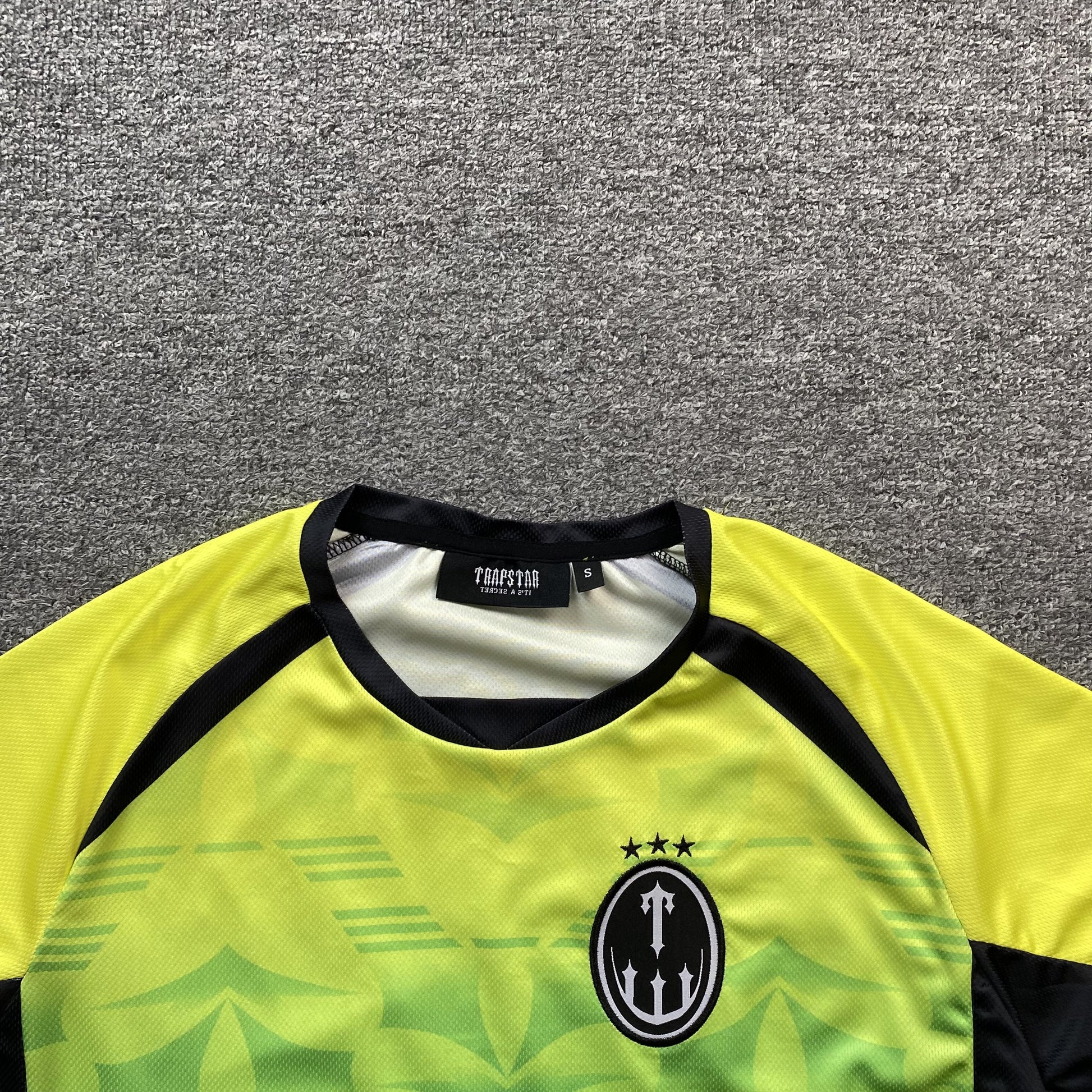 trapstar-irongate-football-jersey-carnival-edition-5-Drip Store Argentina