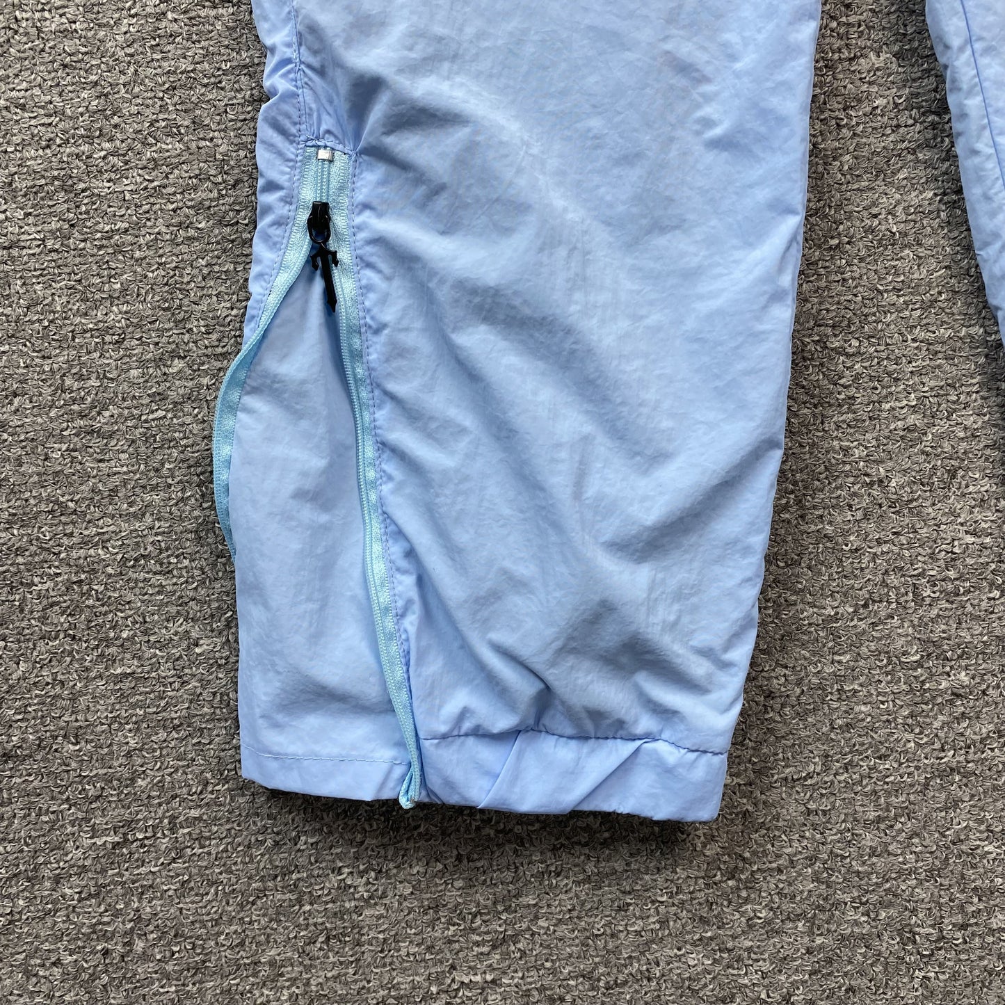 trapstar-irongate-shell-tracksuit-2_0-blue-black-8-Drip Store Argentina