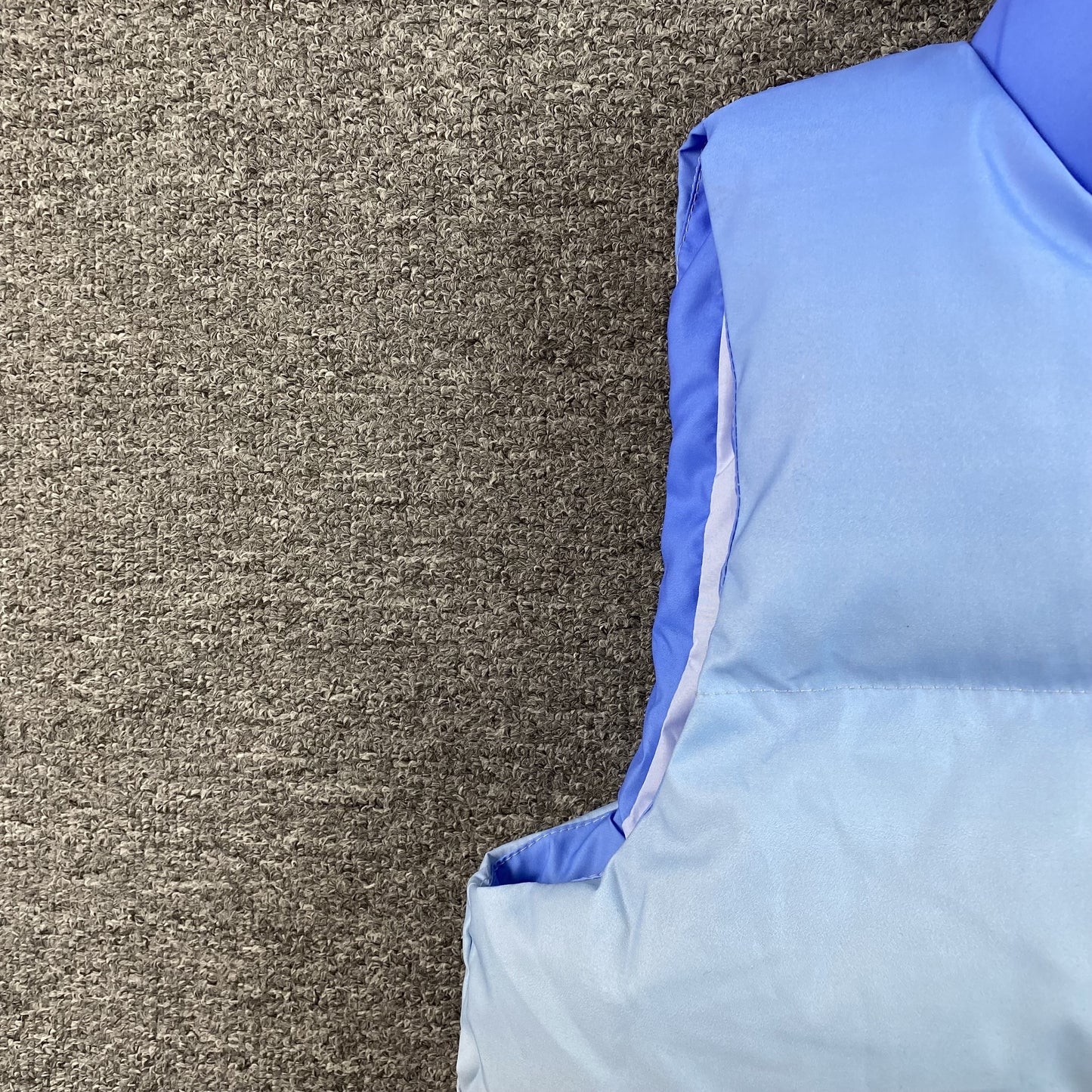 trapstar-irongate-t-badge-gilet-ice-blue-gradient-9-Drip Store Argentina