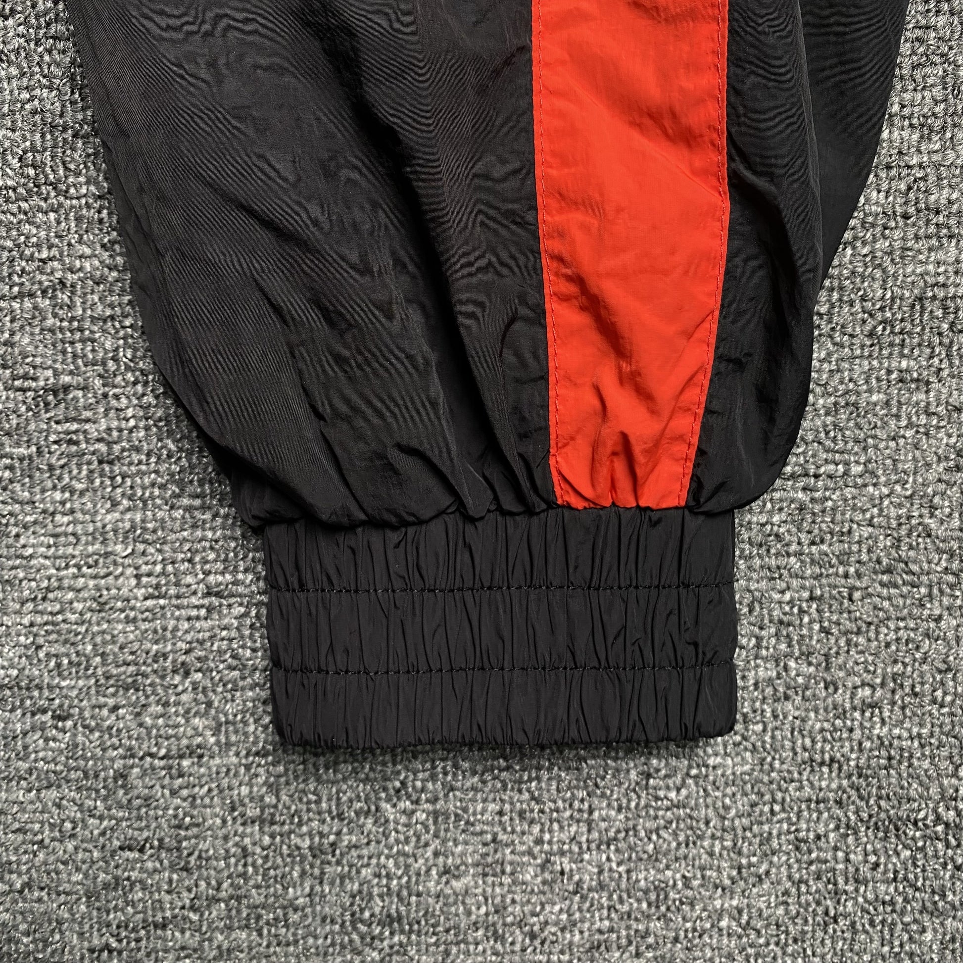 trapstar-irongate-t-shellsuit-black-10-Drip Store Argentina