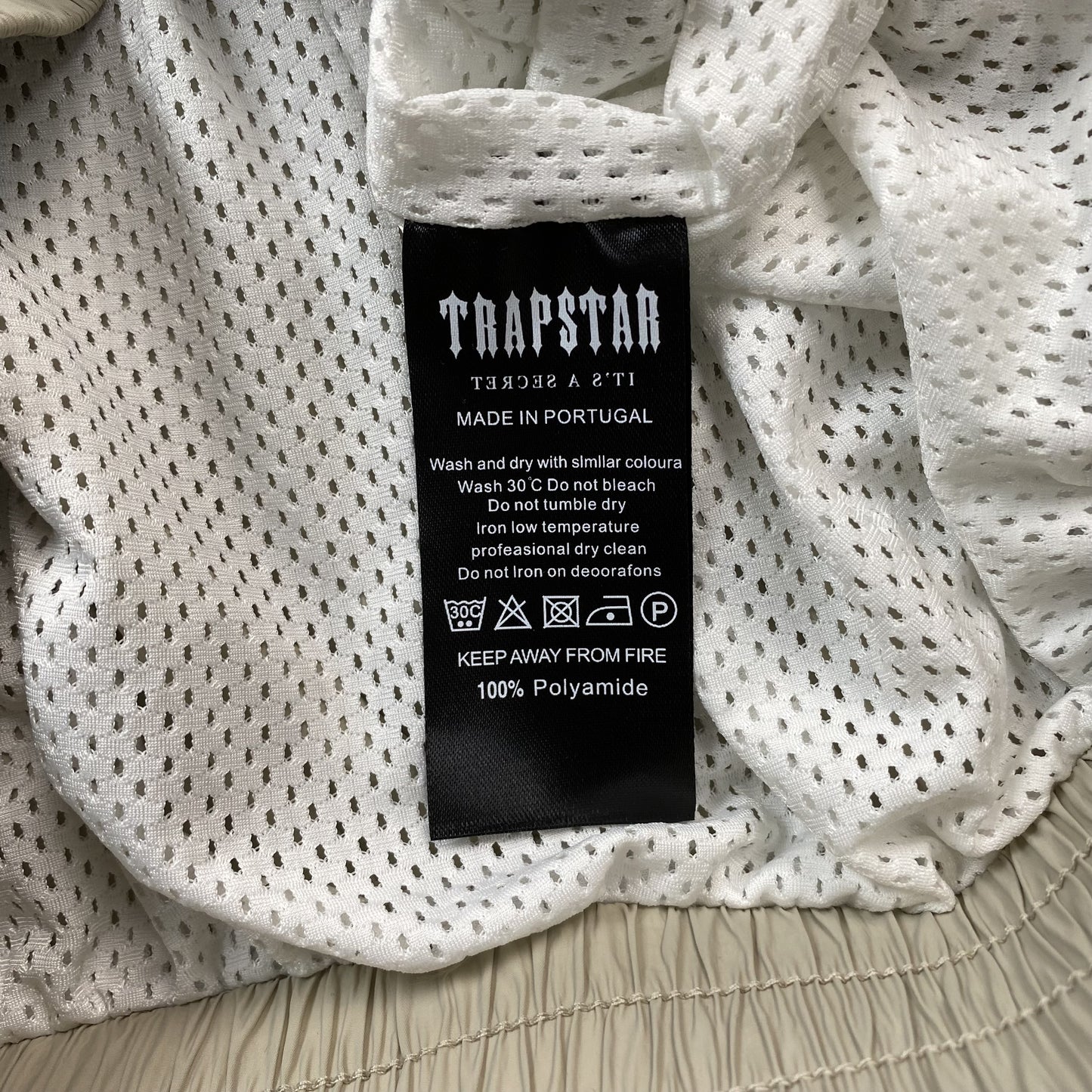 trapstar-irongate-t-shellsuit-grey-10-Drip Store Argentina