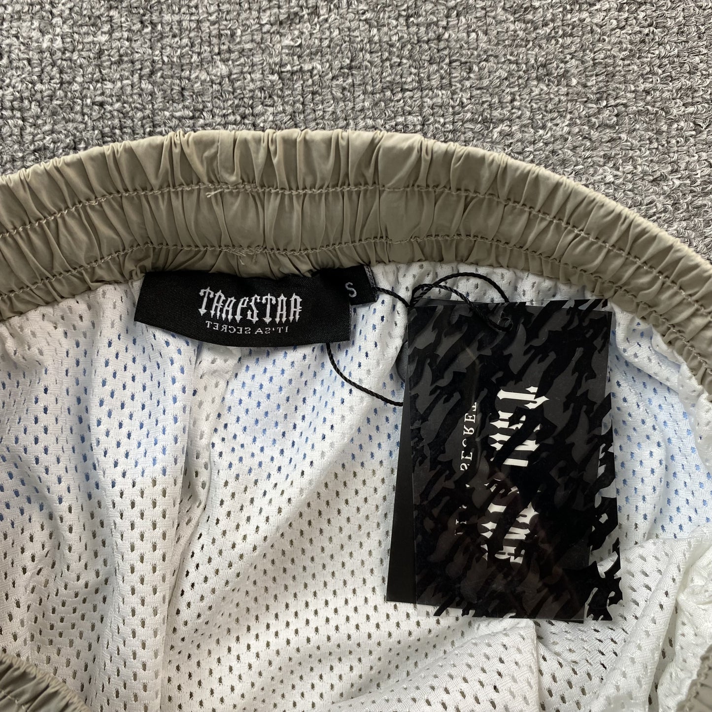 trapstar-irongate-t-shellsuit-grey-8-Drip Store Argentina