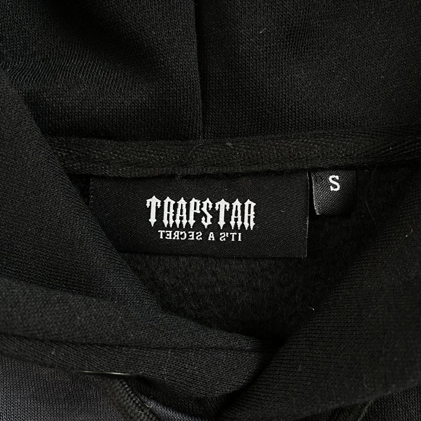 trapstar-shooters-arch-tracksuit-black-6-Drip Store Argentina