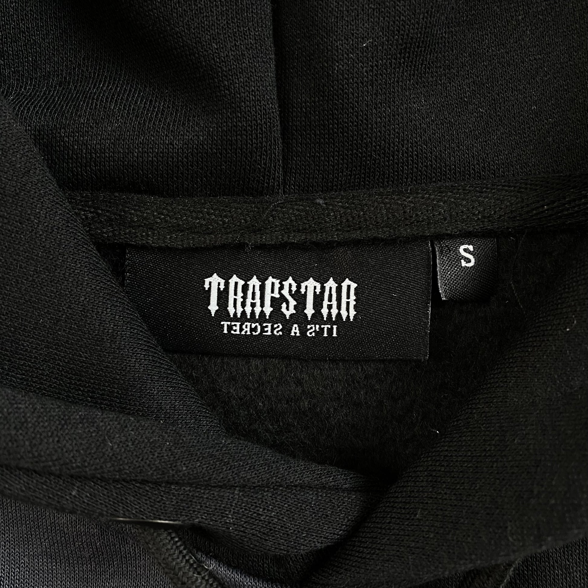trapstar-shooters-arch-tracksuit-black-6-Drip Store Argentina