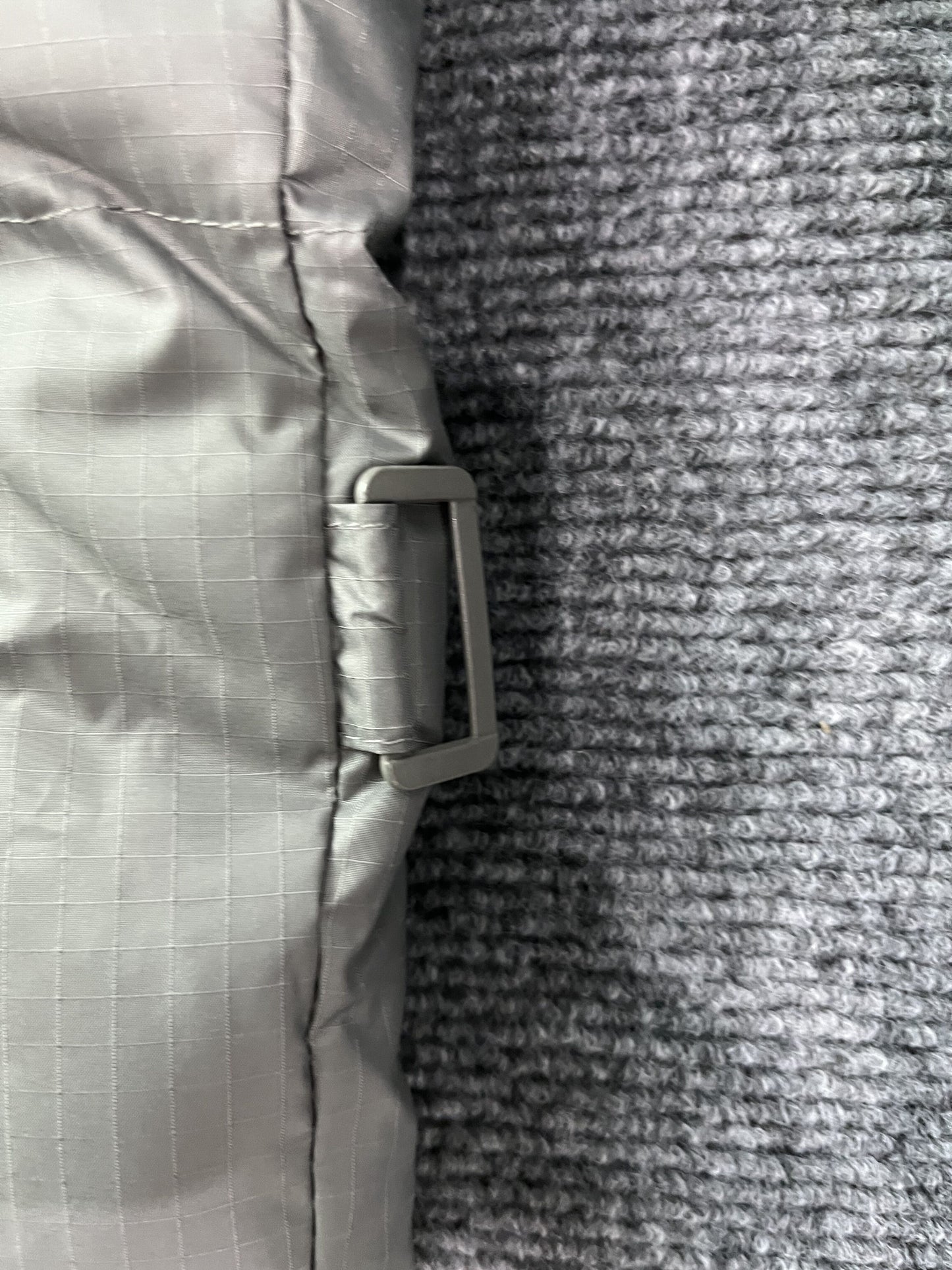 Campera Trapstar Shooters Hooded Puffer Gris