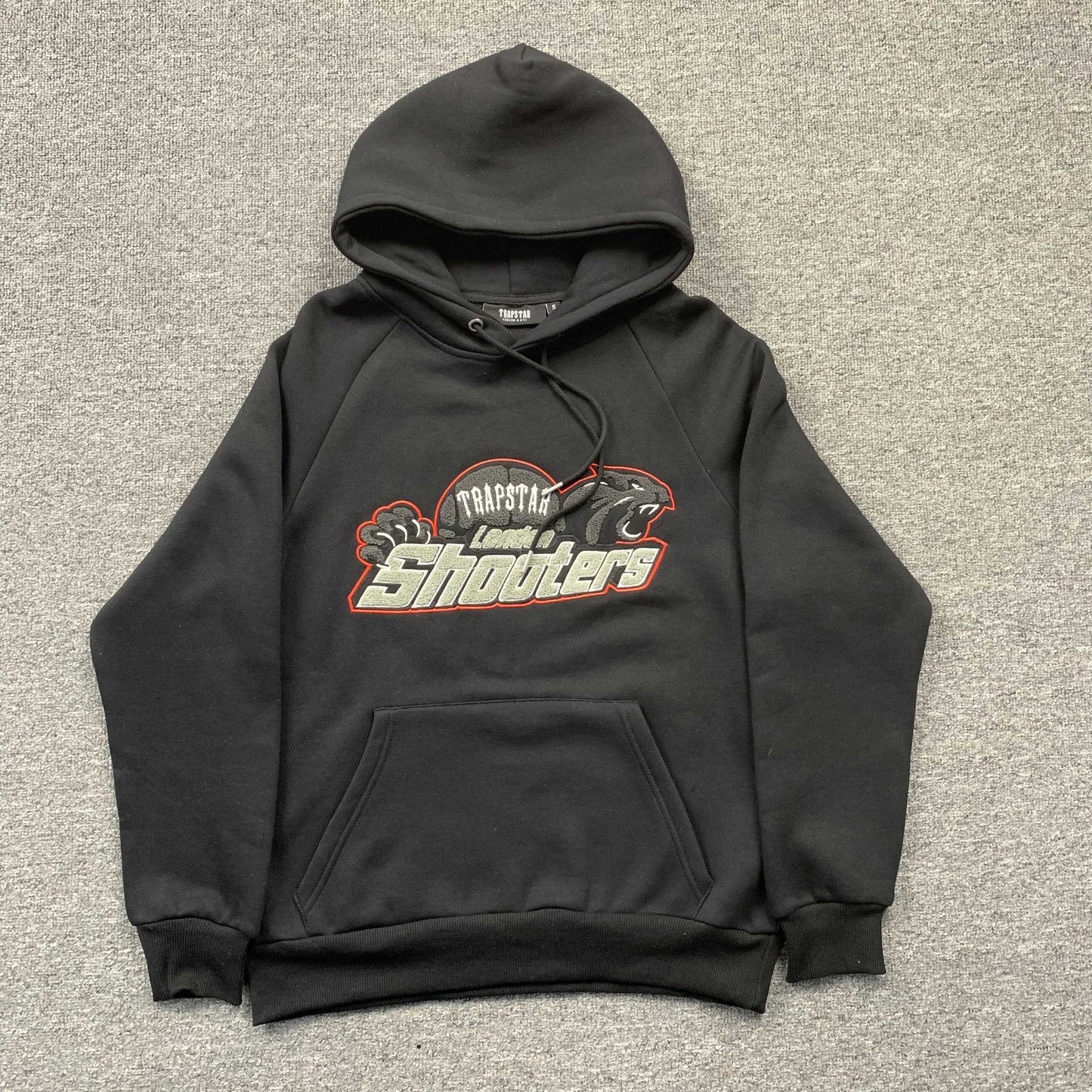 trapstar-shooters-tracksuit-black-red-Drip Store Argentina