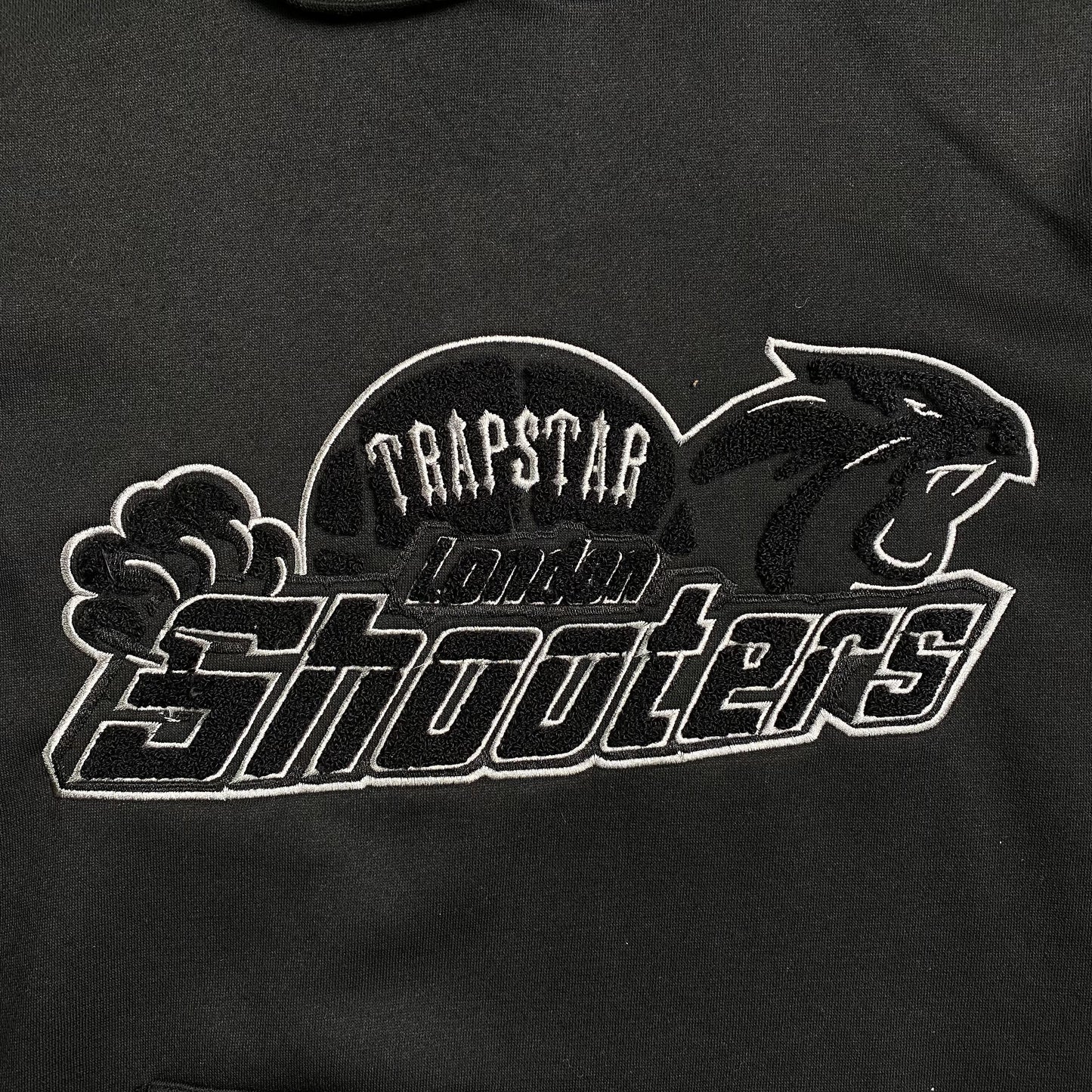 trapstar-shooters-tracksuit-blackout-2-Drip Store Argentina